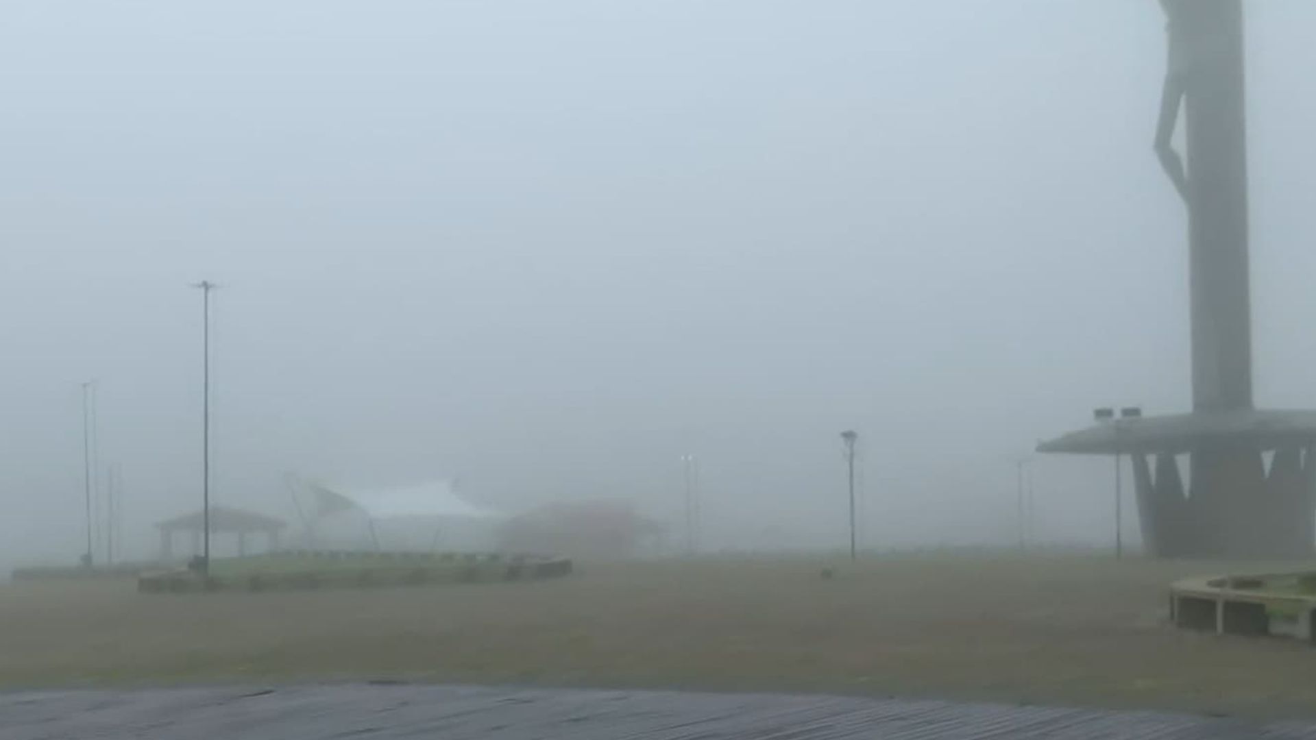 Neblina em Vitória da Conquista no início deste ano por Reprodução/TV Bahia