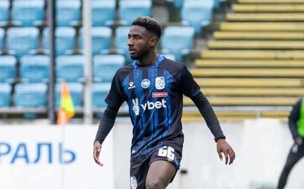 Ryan em ação pelo Chornomorets