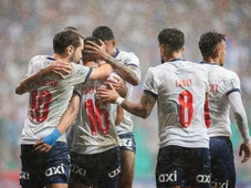 Imagem - Bahia derrota Botafogo na Fonte Nova e engata o quinto triunfo seguido na temporada