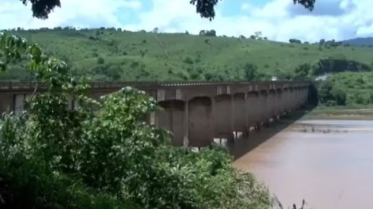 Ponte sobre o Rio Jequitinhonha por Reprodução/TV Santa Cruz 