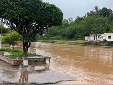 Imagem - Chuva: Prefeitura de Santo Amaro suspende aulas e decreta estado de emergência