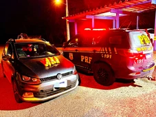Imagem - Mulheres são presas com oito quilos de maconha escondidos no airbag do carro