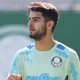 Imagem - Atacante do Palmeiras se envolve em acidente com motociclista em São Paulo