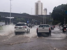 Imagem - Em quatro dias, bairro de Salvador registra chuva esperada para todo o mês