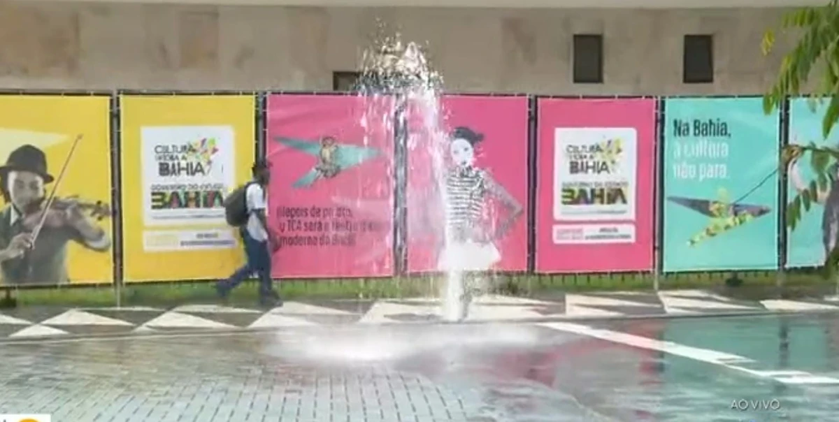 Vazamento na manhã desta terça-feira (6)