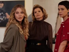 Imagem - Vale Tudo: Heleninha conhece Raquel e descobre que Ivan é casado