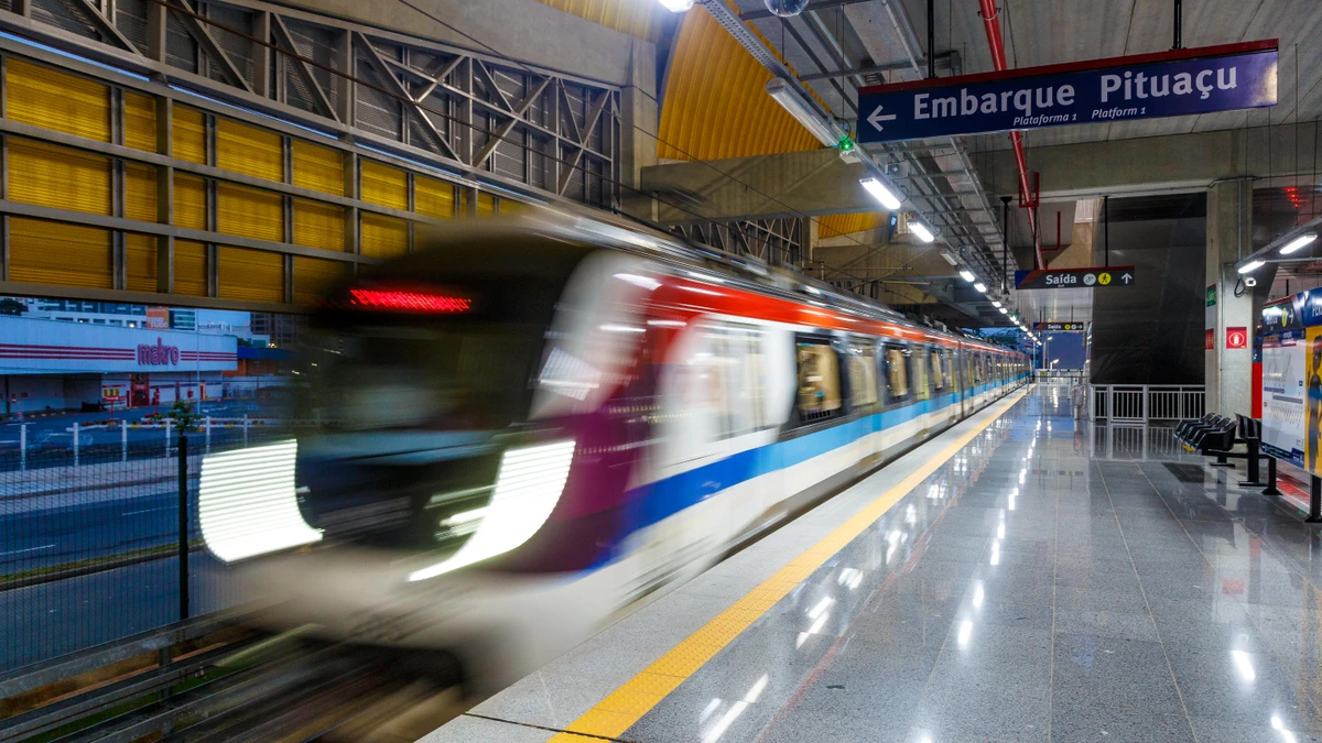 Estação Pituaçu/CCR Metrô