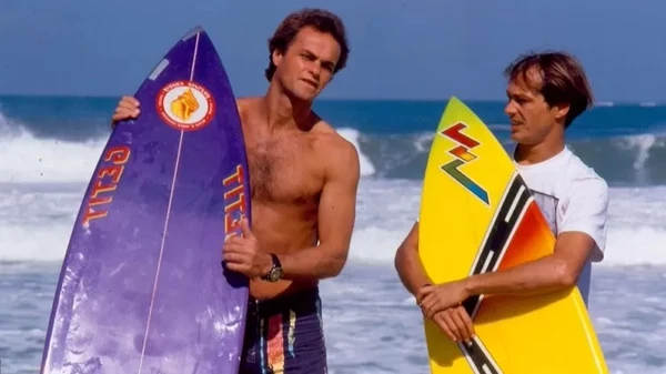 Juba (Kadu Moliterno) e Lula (André de Biase) em 'Armação Ilimitada'