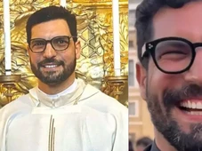 Imagem - 'Até virei católica!': beleza de padre brasileiro rouba a cena no Vaticano e enlouquece a web