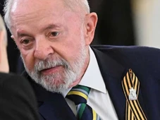 Imagem - Putin exibe pela primeira vez drones usados contra Ucrânia e caças, em desfile com Lula e Xi