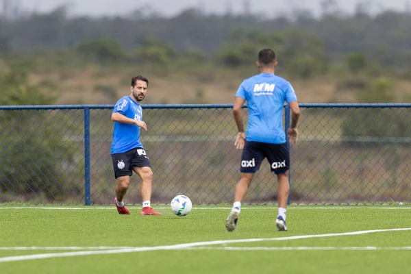 Bahia enfrenta o Flamengo neste sábado (10)