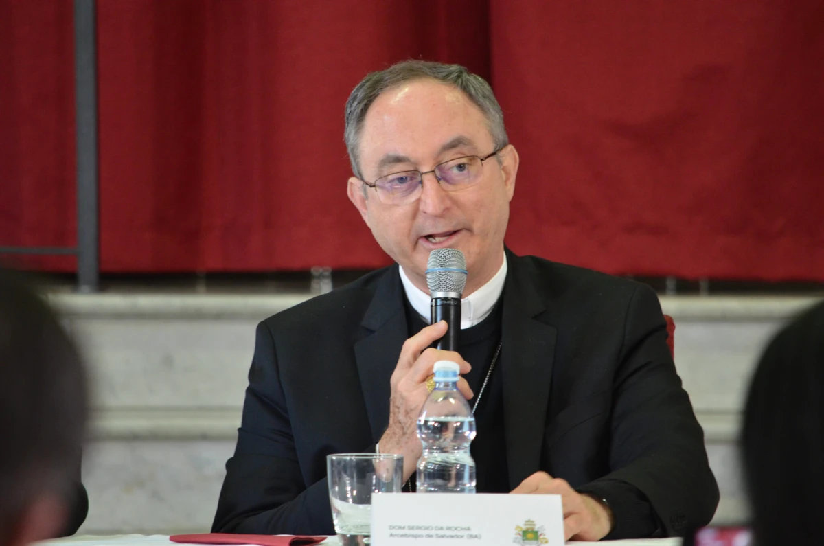 Cardeal Dom Sérgio da Rocha em coletiva à imprensa no Vaticano