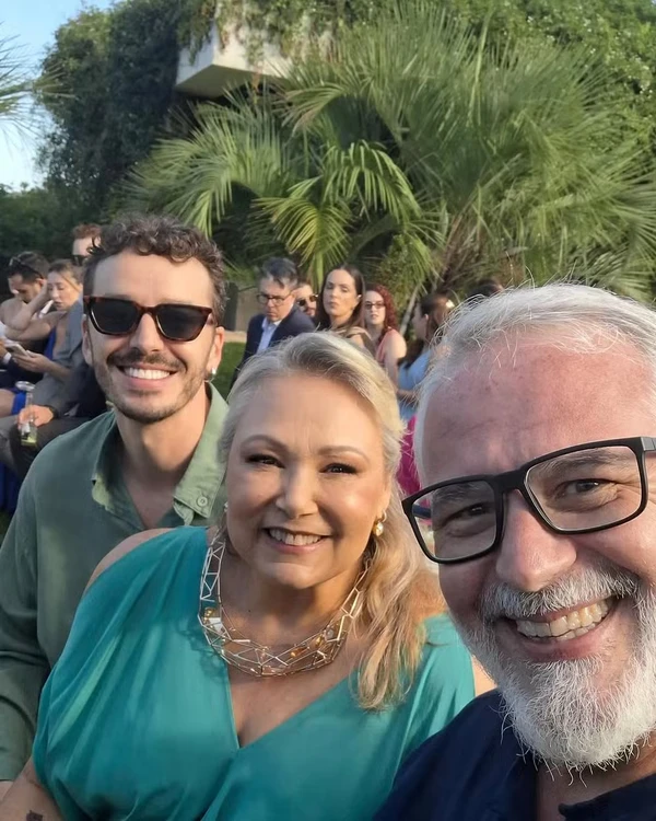 Gabriel Stauffer e os pais, Junia Stauffer e Sérgio Wesle