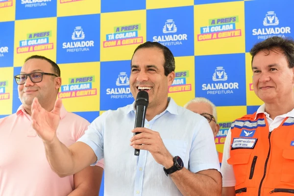 O prefeito Bruno Reis