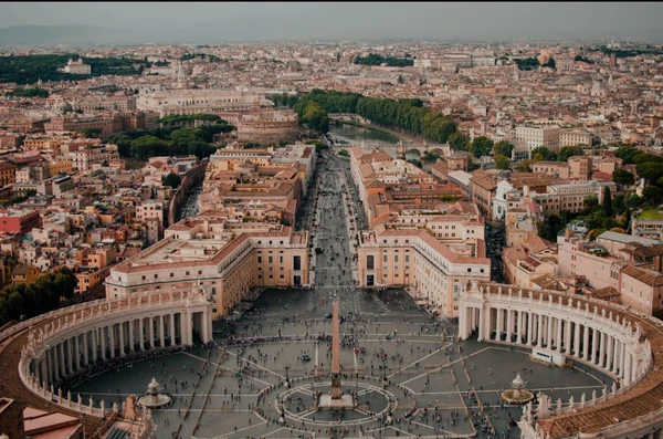 Vaticano é bombardeado em 1943, durante a Segunda Guerra Mundial por Divulgação