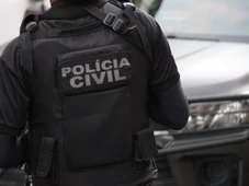 Imagem - Vítima de estupro denuncia padrasto após ser desacreditada pela mãe na Bahia