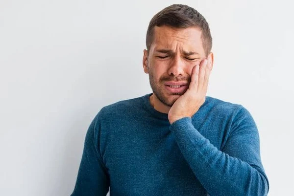 Dentista explica tipos de tratamentos disponíveis