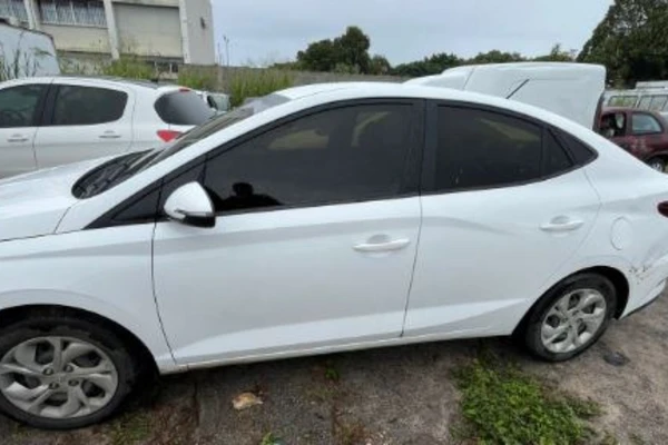 Carro locado em 2023 e não devolvido é recuperado pela PRF na BR 324