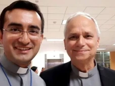 Imagem - Saiba quem é o peruano que é secretário particular e braço-direito do Papa Leão 14