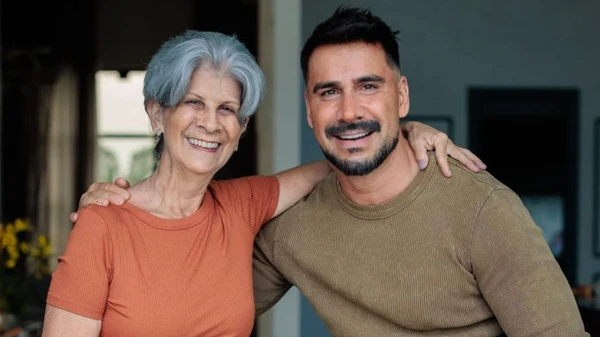 Júlio Rocha e a mãe