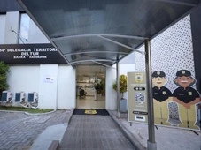Imagem - Falso pintor que assediava turistas na Barra é detido pela polícia