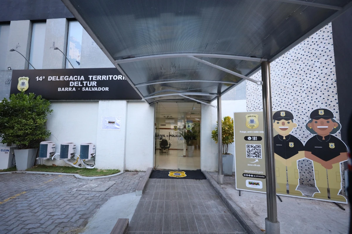 falso pintor que assediava turistas na Barra é detido pela PM 