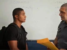 Imagem - 'Dona de Mim': Marlon estreia na polícia e deixa Alan orgulhoso