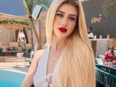 Imagem - Influencer morta em shopping foi convencida por amiga a receber 'presente' de atirador