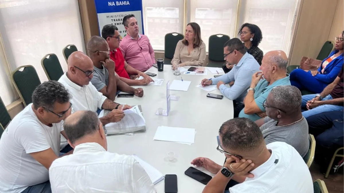 Nova reunião foi marcada para terça-feira (20)