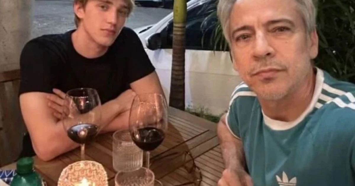 Imagem - Aos 61 anos, ator de 'Vale Tudo', vive romance com modelo de 19