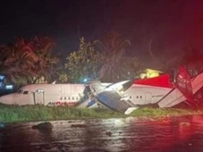 Imagem - Avião com 38 pessoas a bordo sai da pista no Panamá