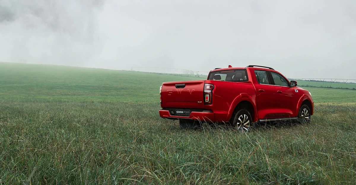 Com tração 4x4, o utilitário transporta 1 tonelada por Divulgação