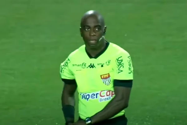 Árbitro Juliano José Alves Rodrigues