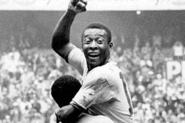 Pelé ficou em 2º lugar em lista da IFFHS