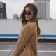 Imagem - 'Babá de milionário' de 35 anos? Influencer viraliza ao mostrar rotina de trabalho luxuosa