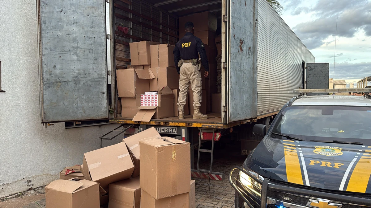 Carga de cigarro foi apreendida em Barreiras, no norte do estado