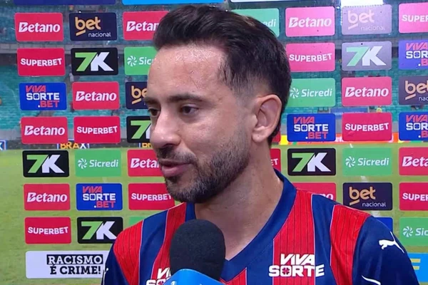 Everton Ribeiro enalteceu a força do elenco do Bahia
