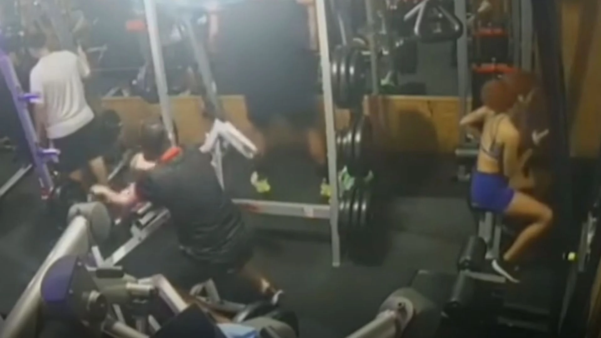 Imagem - Jovem morre durante treino de academia