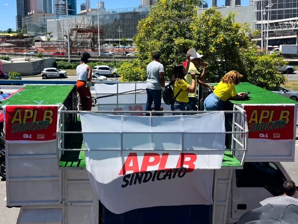  Magistrado determinou o   bloqueio de repasses de contribuições sindicais  para a APLB