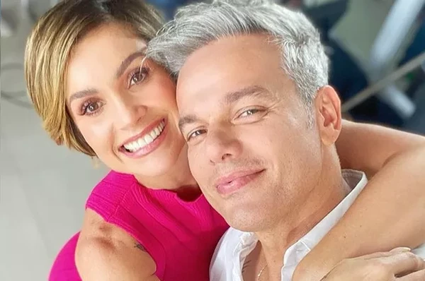 Otaviano Costa e Flávia Alessandra por Reprodução