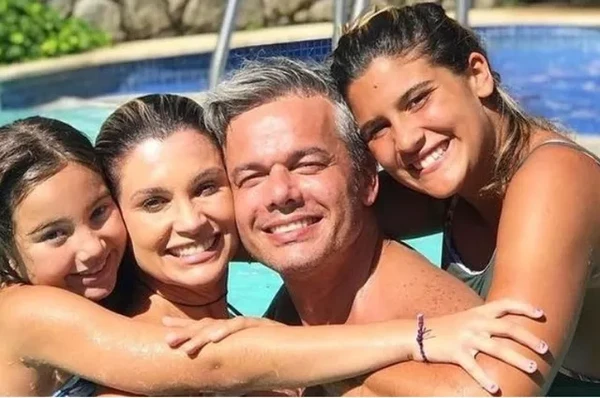 Otaviano Costa e Flávia Alessandra por Reprodução