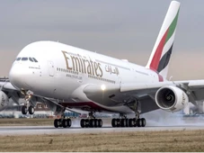 Imagem - Maior avião do mundo apresenta falha técnica e retorna para Guarulhos