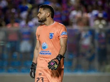 Imagem - Pai de goleiro que pegou pênaltis contra Internacional previu cavadinha de Alan Patrick; ouça áudio