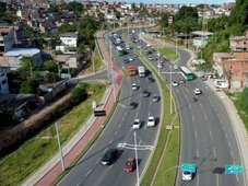 Imagem - Corpo com marcas de disparos é encontrado na Avenida Gal Costa