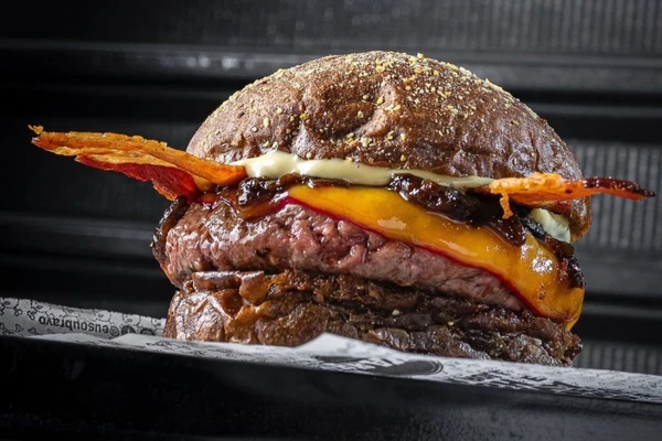 Carro chefe do Bravo Burger