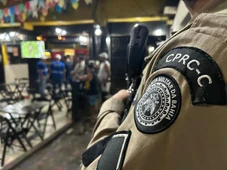 Imagem - 32 aparelhos de som são apreendidos durante operação em Salvador