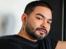 Imagem - Yudi revela pedido inusitado de homem em banheiro de aeroporto: 'Tava mijando'