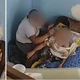 Imagem - Cuidadora é presa por agredir e torturar idosa de 78 anos na Bahia; veja vídeo