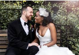 Casamento às Cegas: Lauren e Cameron por Reprodução
