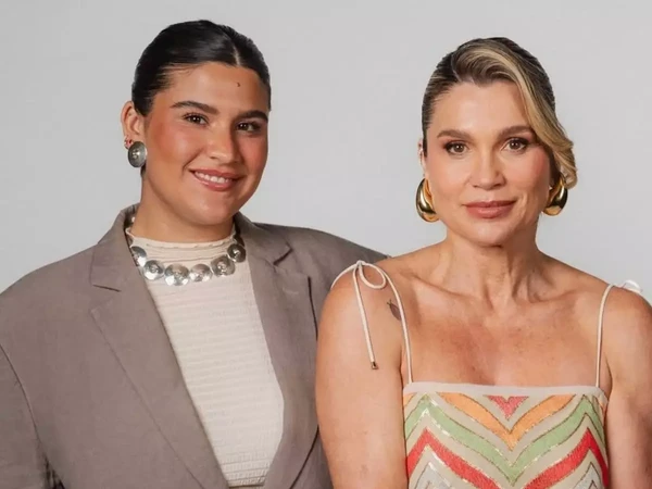 Giulia Costa e Flávia Alessandra por Reprodução